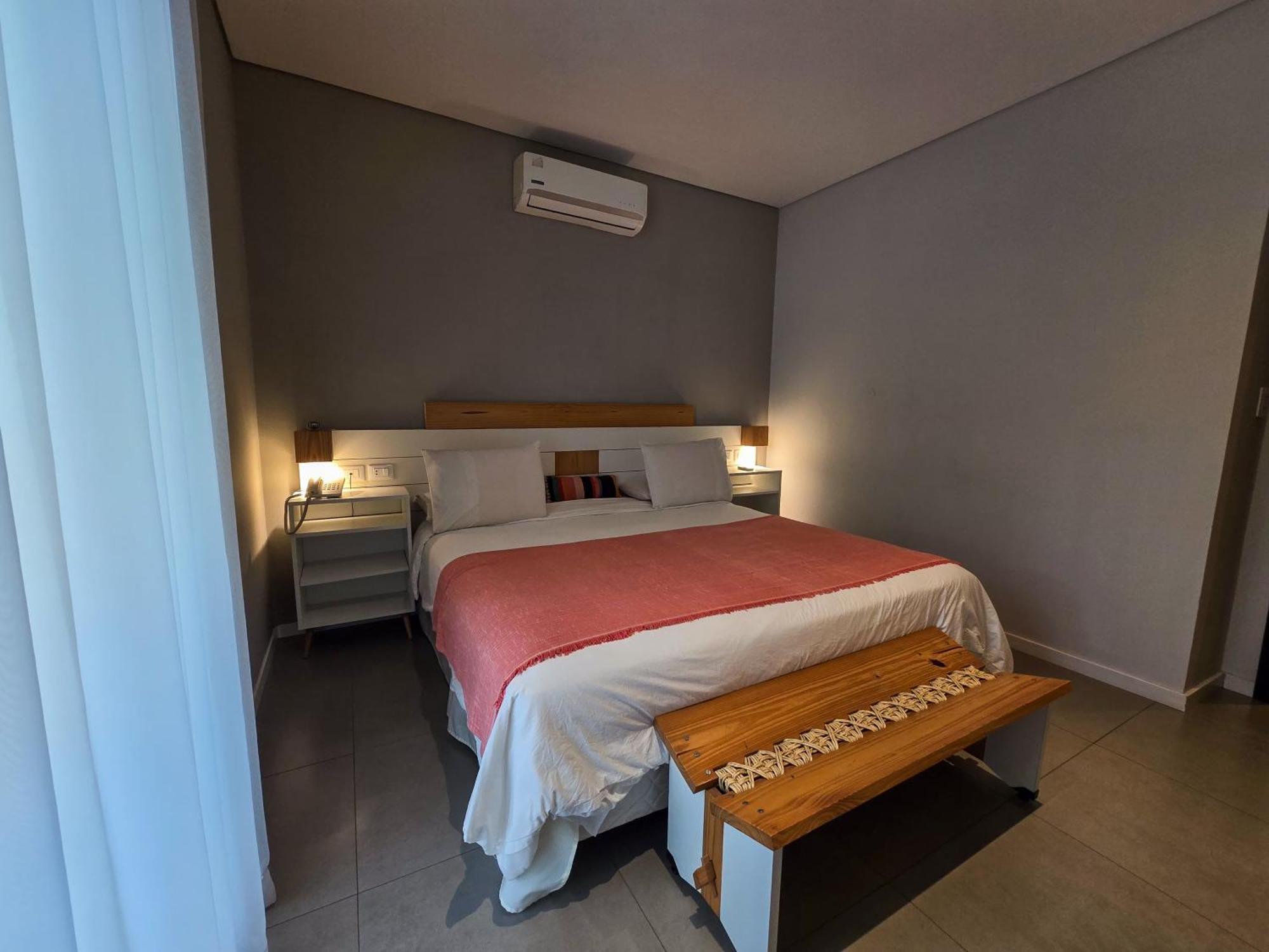Tapu'A Departamentos Aparthotel Asuncion Exteriör bild